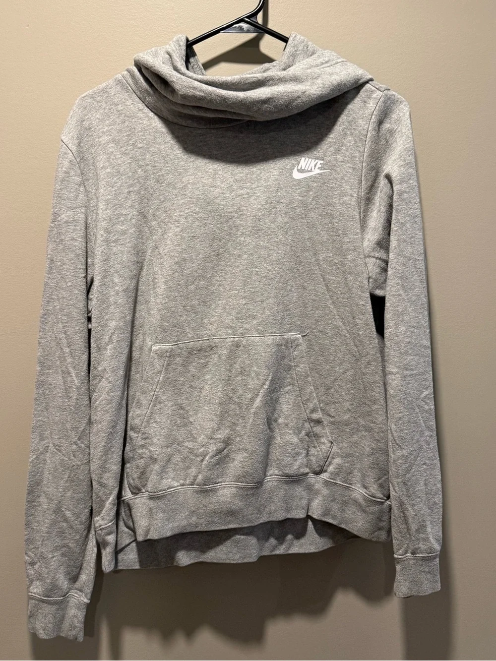 Nike Women’s Light Gray Cowl Neck Pullover Sweatshirt